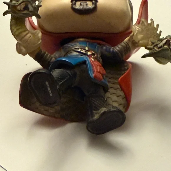Doctor Strange Dragon Hands Funko Pop! Vinyl Figure - Blue/Red/Black - Picture 3 of 6